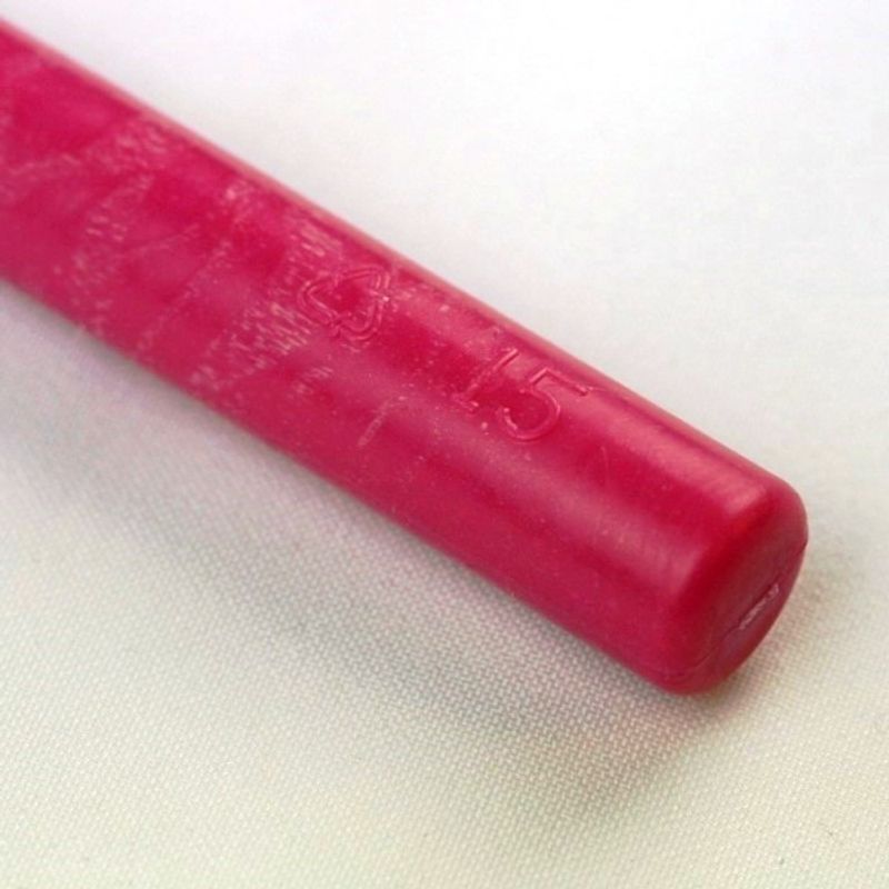 Heklenål 15 mm rosa resirkulert plast Hoooked